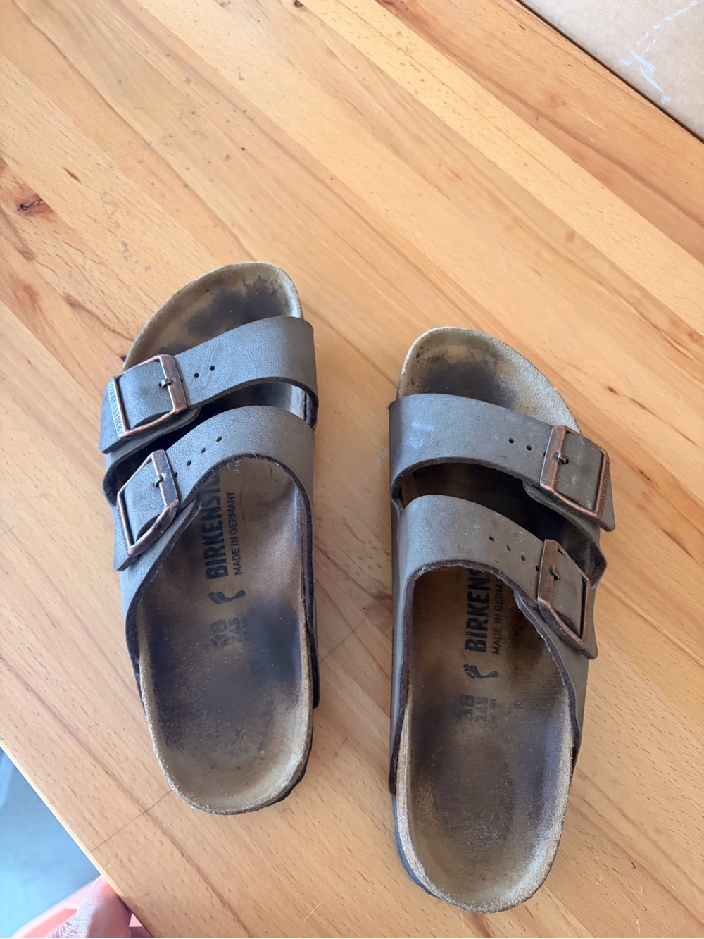 Birkenstock Arizona Two-Strap Sandals size 38 - Picture 2 of 3